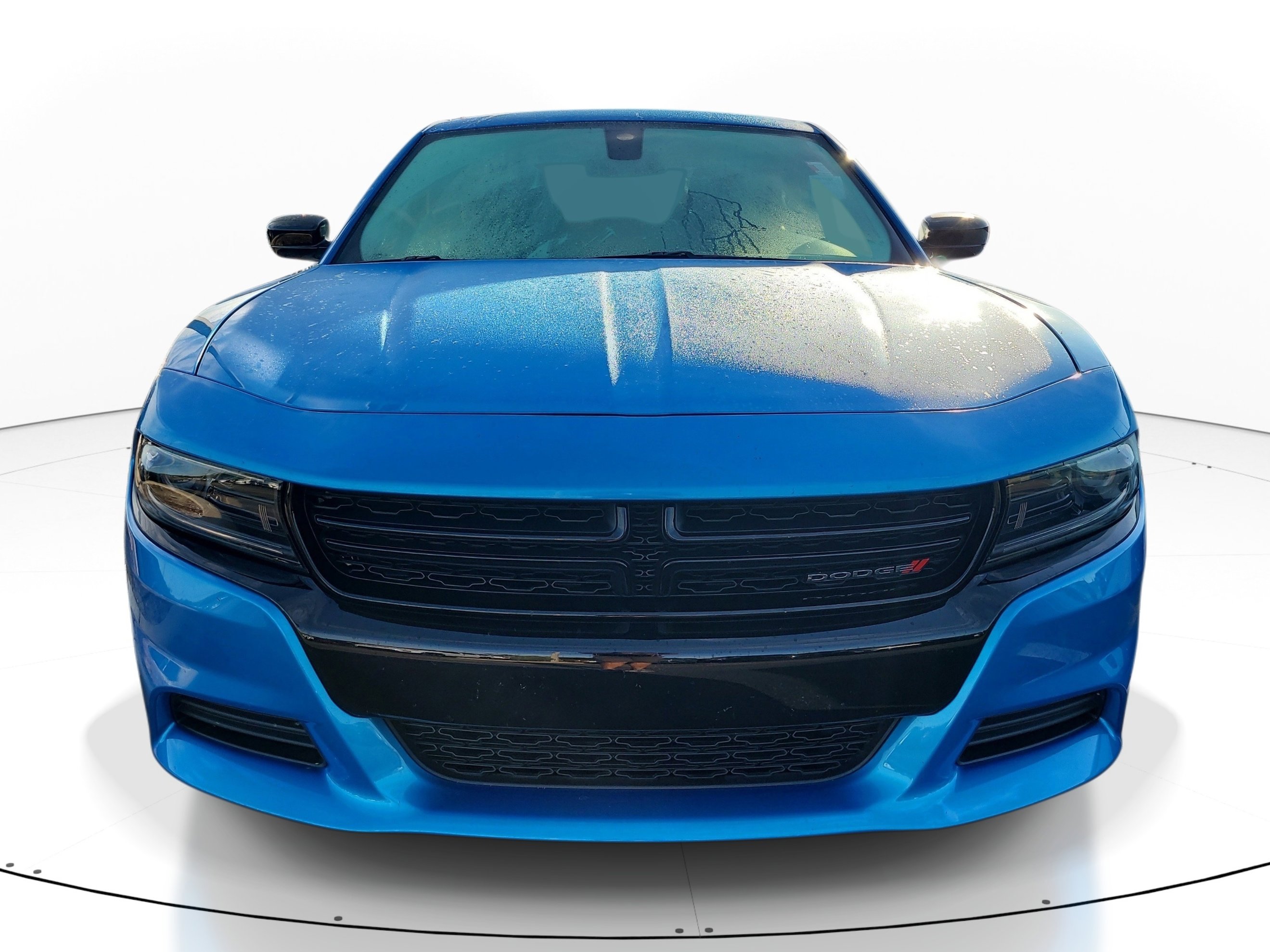 Used 2023 Dodge Charger SXT w/ Blacktop Package RWD image 2