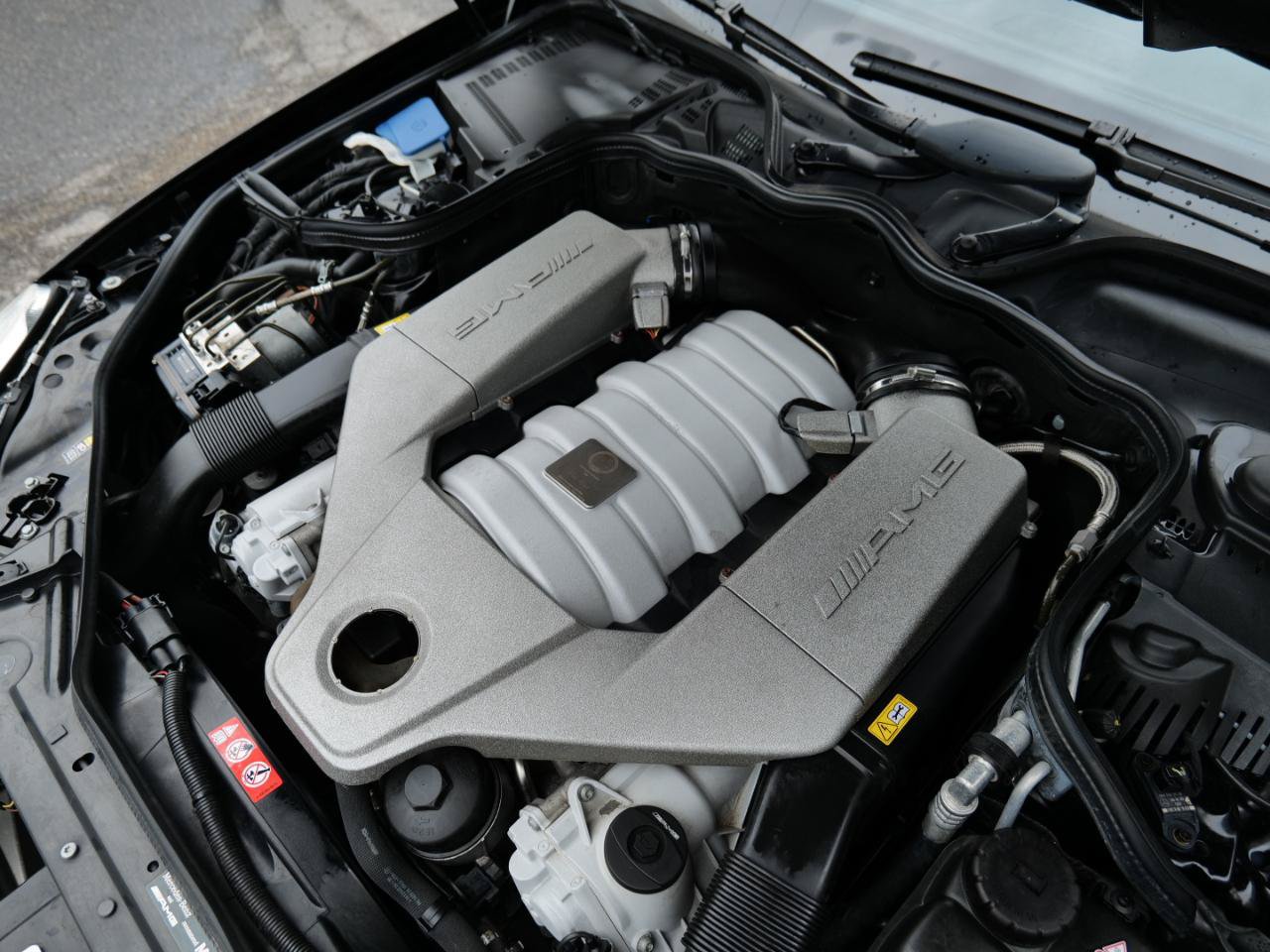 Used 2007 Mercedes-Benz CLS 63 AMG w/ P2 Pkg image 55