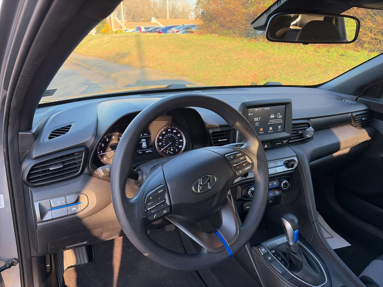 Used 2019 Hyundai Veloster 2.0 image 15