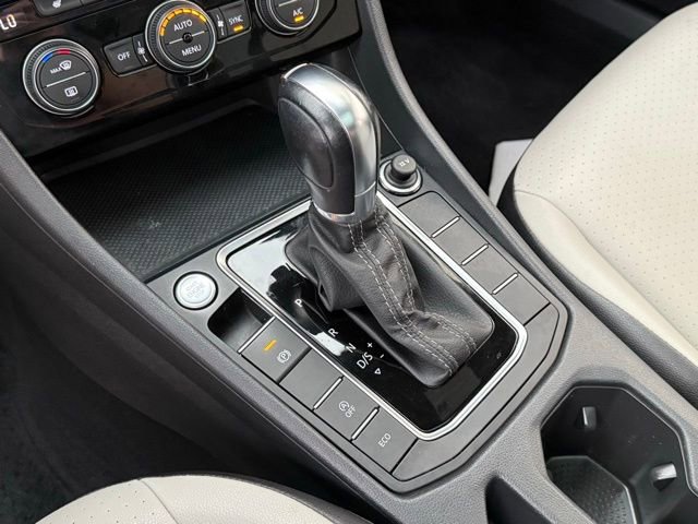 Used 2019 Volkswagen Jetta R-Line FWD image 26