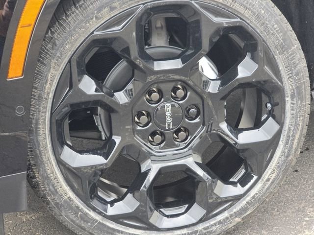 New 2026 GMC Yukon Denali w/ Denali Reserve Package image 18