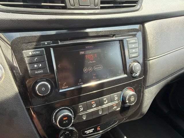Used 2019 Nissan Rogue SV AWD/4WD image 21