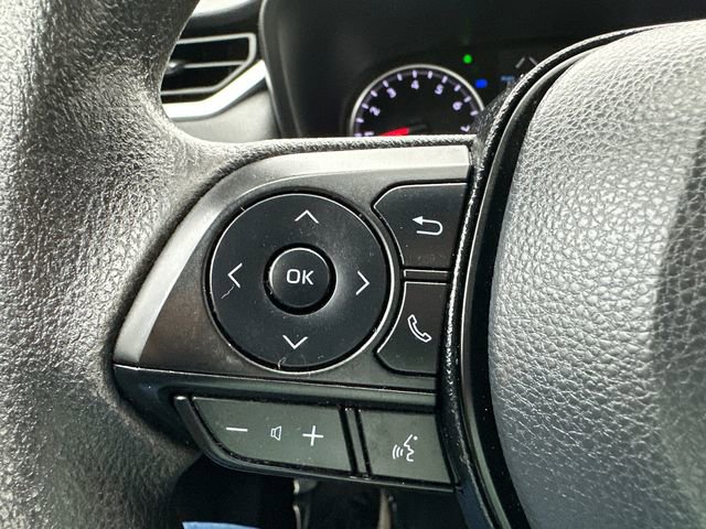 Used 2021 Toyota RAV4 LE image 35