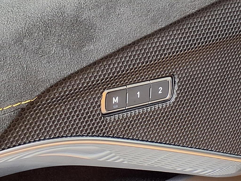 Used 2025 Lotus Emira image 21