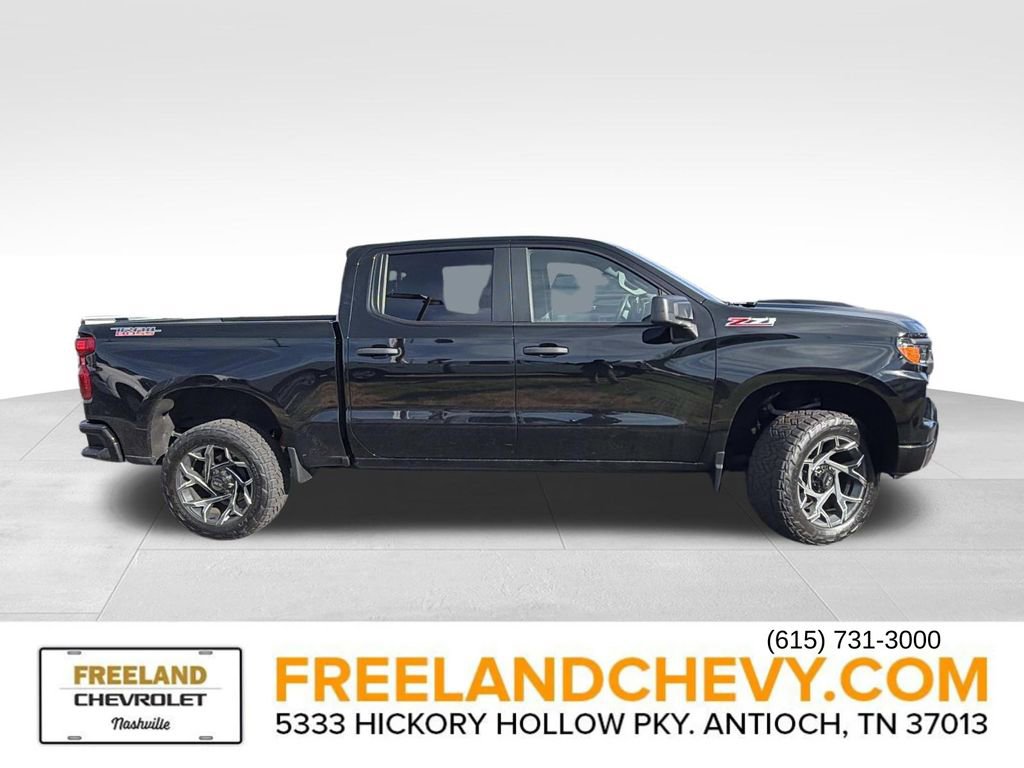 Used 2025 Chevrolet Silverado 1500 Custom Trail Boss image 2