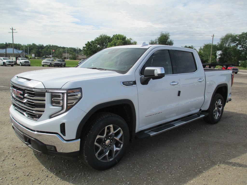 New 2026 GMC Sierra 1500 SLT w/ SLT Premium Package AWD/4WD image 11