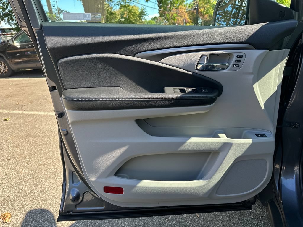 Used 2019 Honda Pilot EX-L image 10
