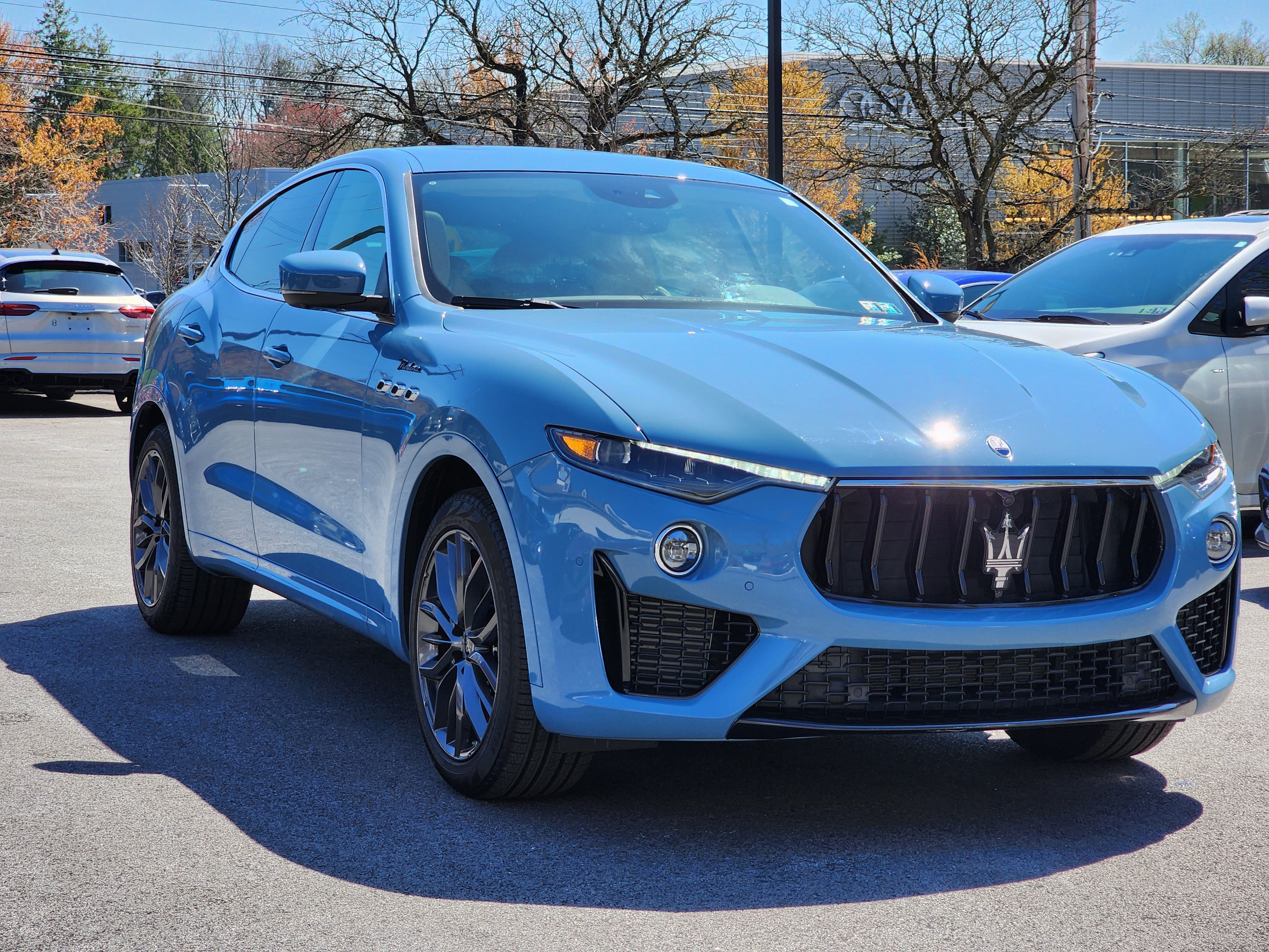 Used 2022 Maserati Levante Modena AWD/4WD image 4