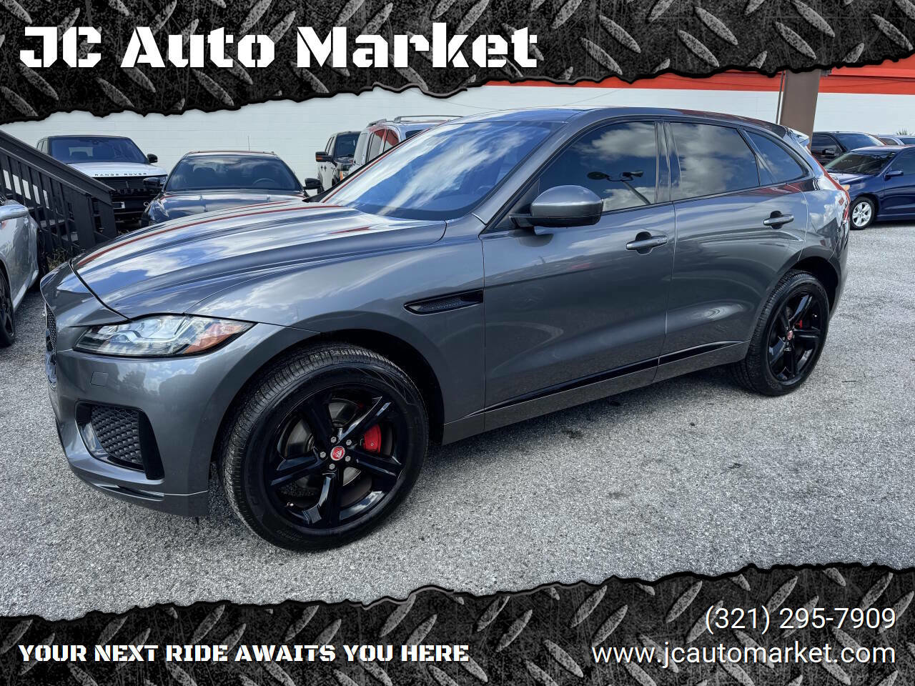 Used 2019 Jaguar F-PACE S image 1