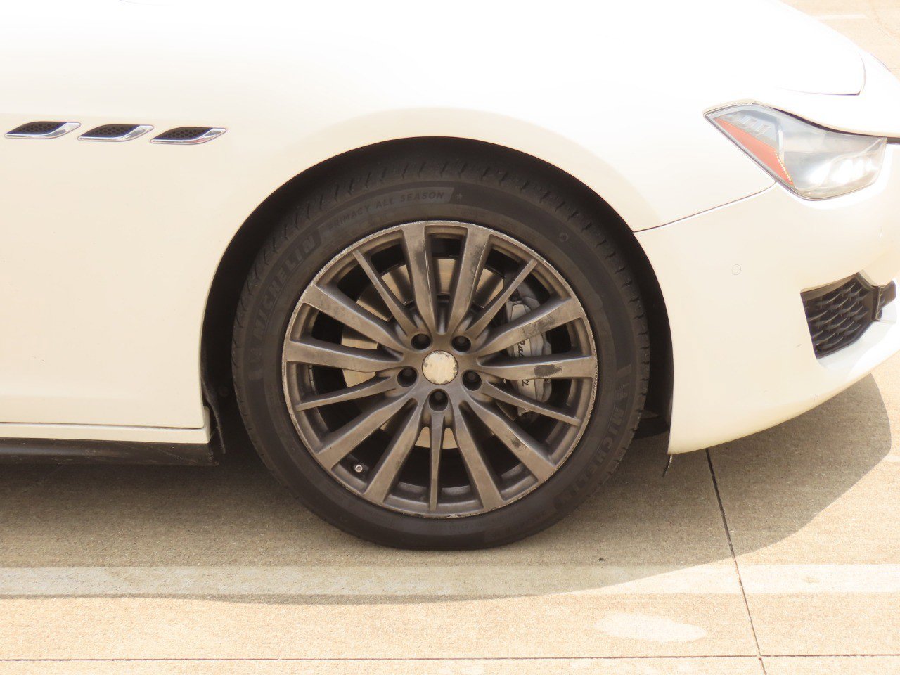 Used 2020 Maserati Ghibli RWD image 9