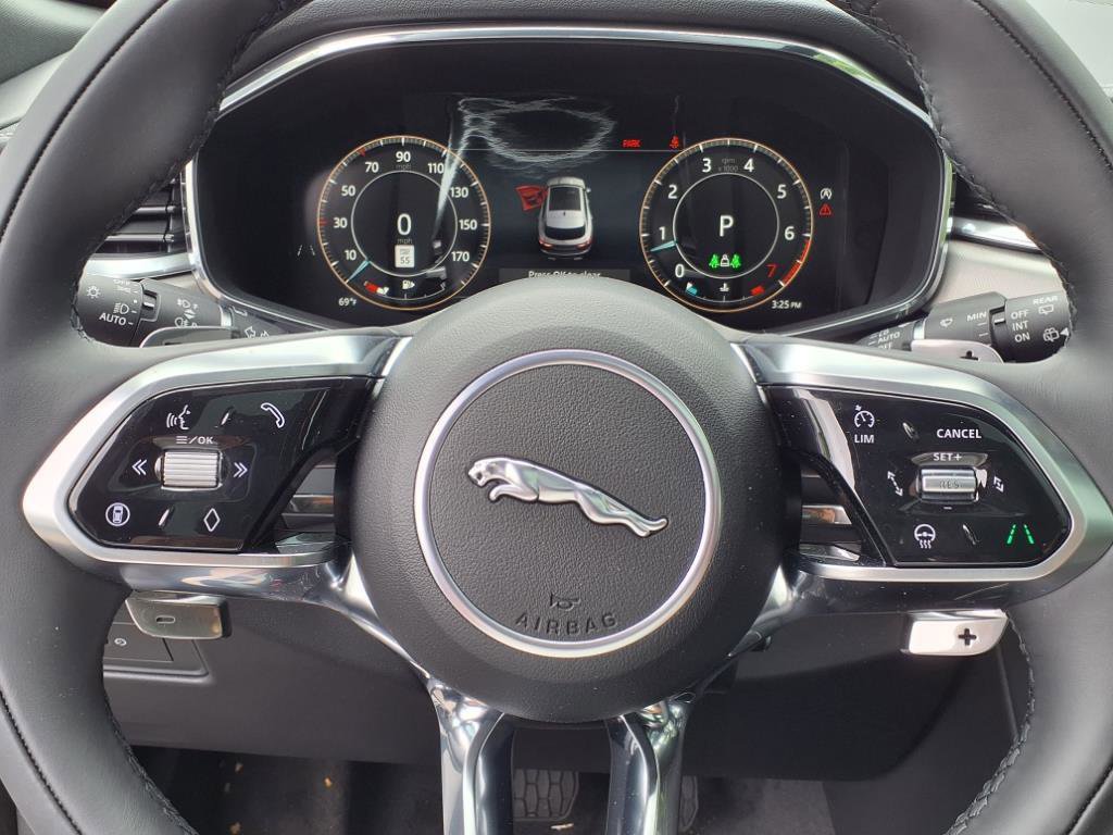New 2026 Jaguar F-PACE R-Dynamic S image 11