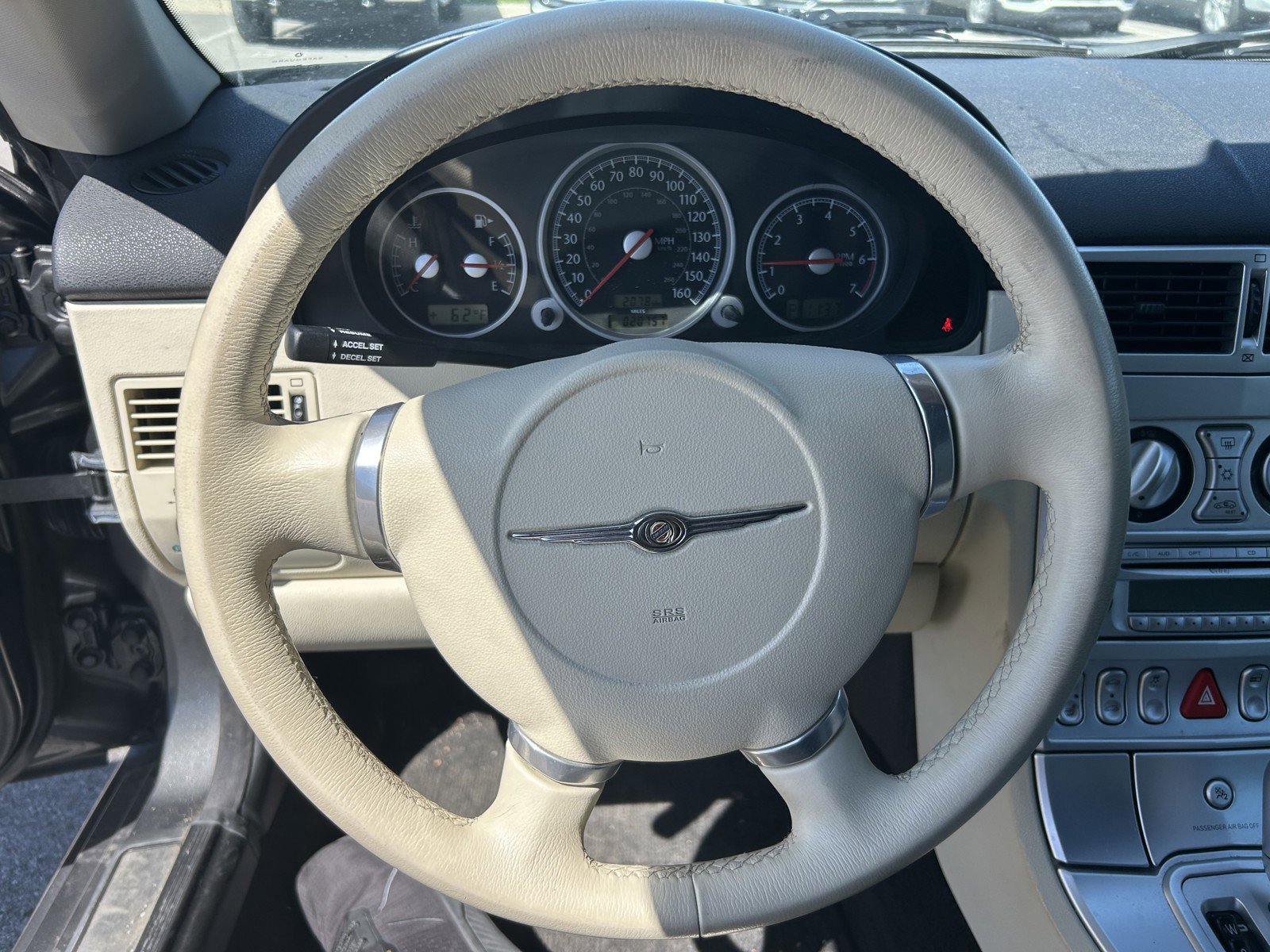 Used 2005 Chrysler Crossfire Limited RWD image 17