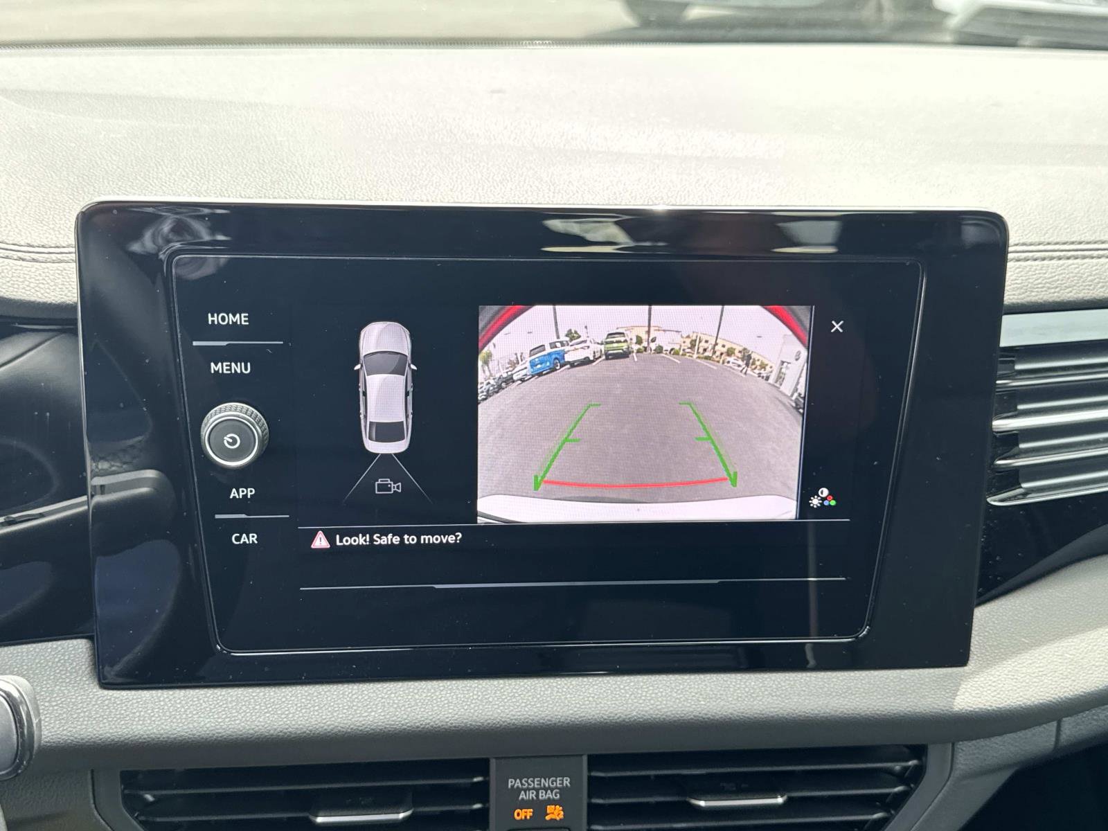 Certified 2025 Volkswagen Jetta Sport image 26