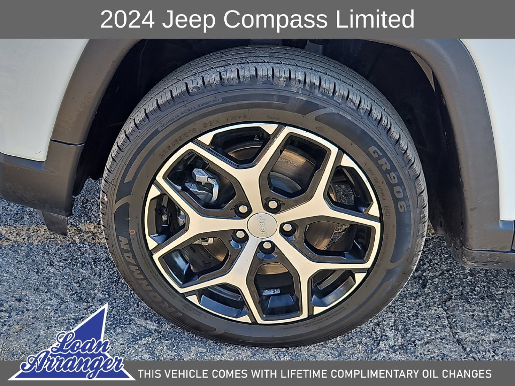 Used 2024 Jeep Compass Limited AWD/4WD image 17