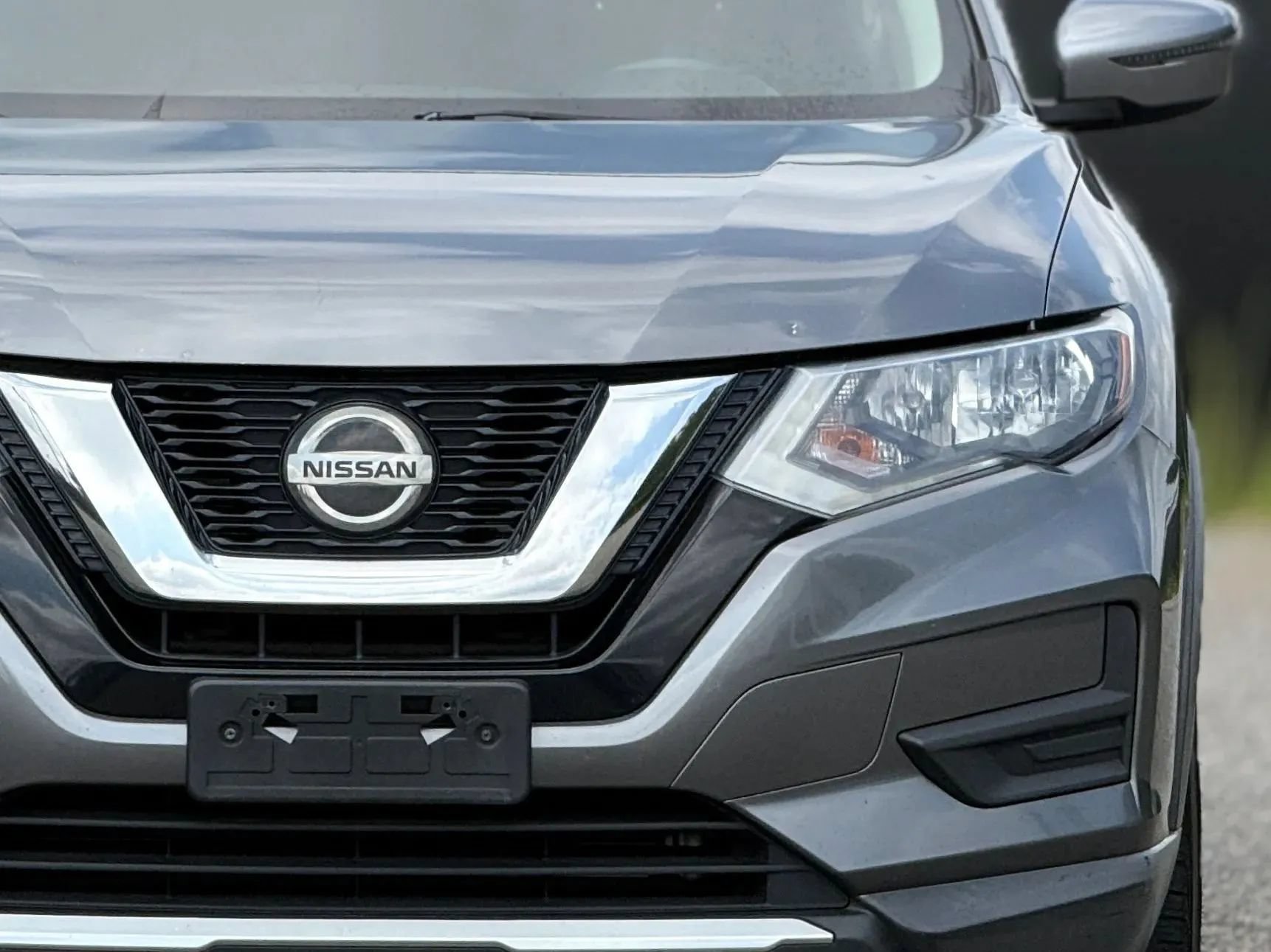 Used 2020 Nissan Rogue S w/ Special Edition Package AWD/4WD image 12