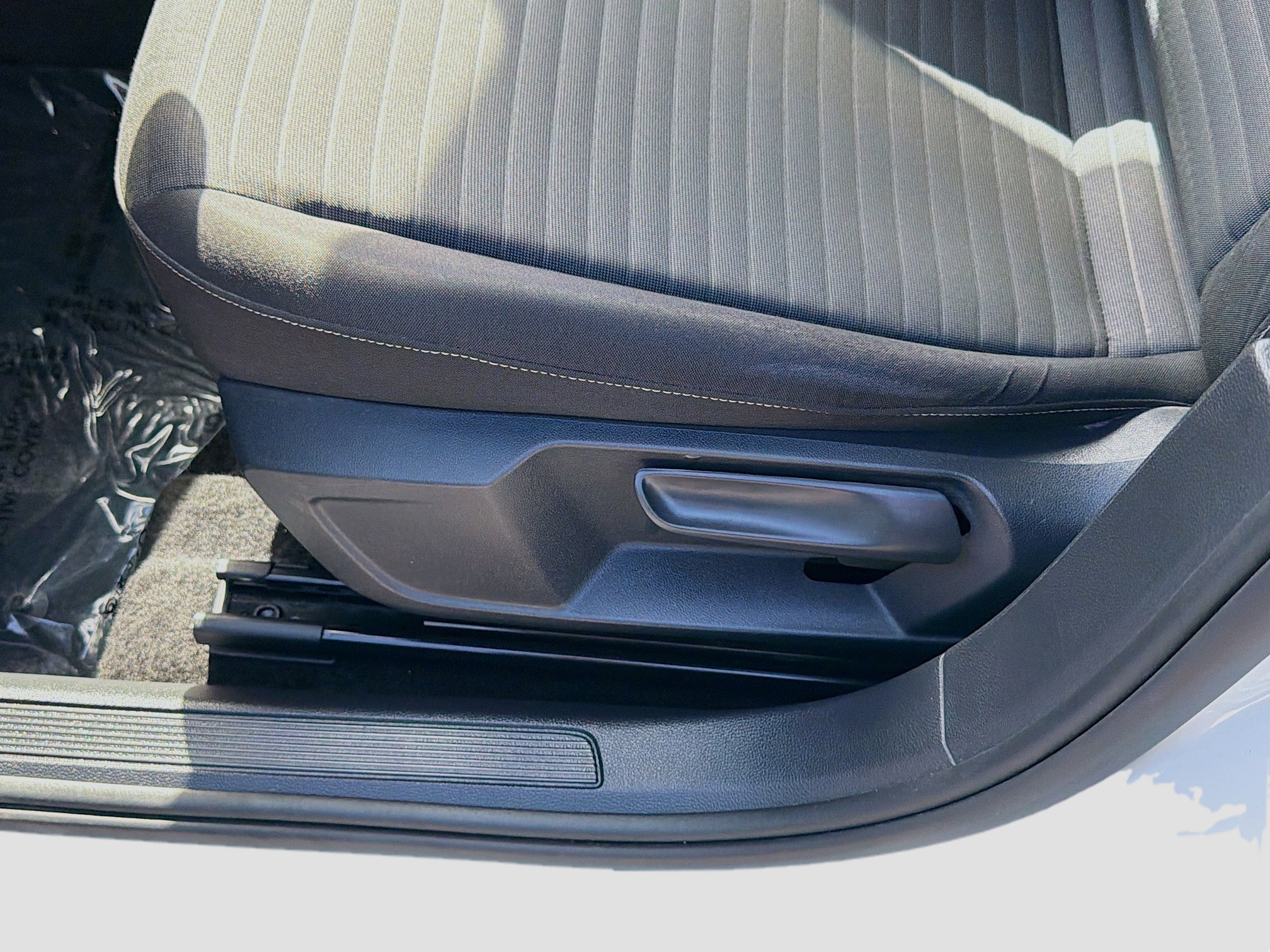 Used 2024 Volkswagen Jetta S image 17