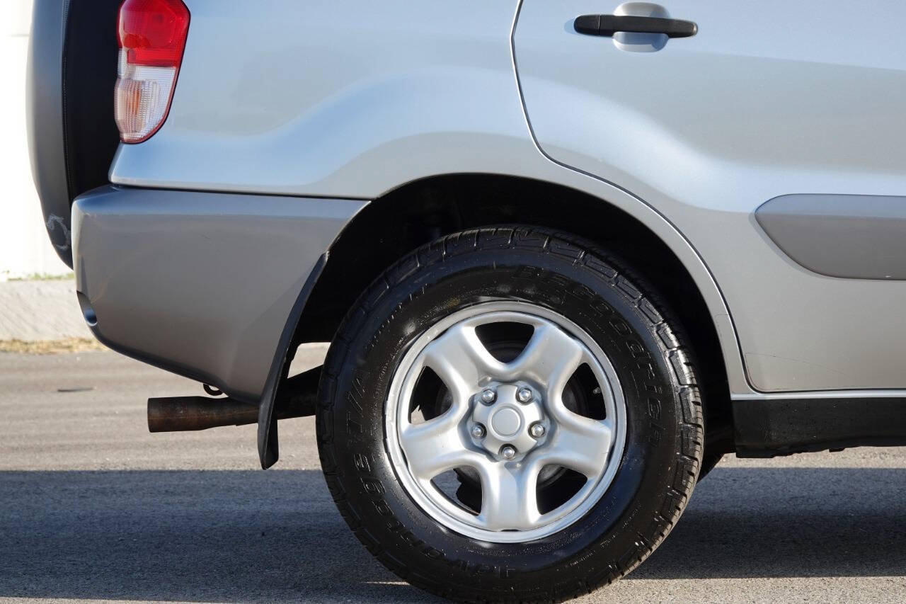Used 2003 Toyota RAV4 4WD image 34