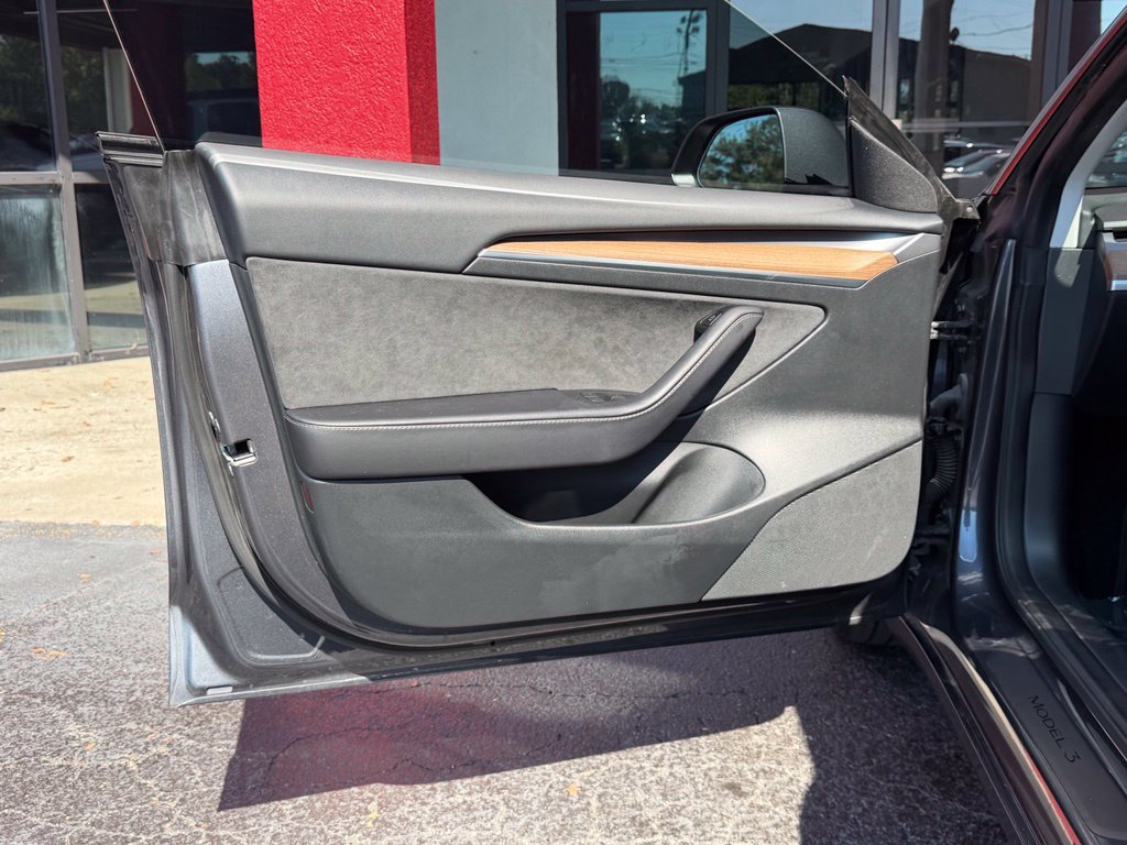 Used 2023 Tesla Model 3 Standard Range RWD image 15