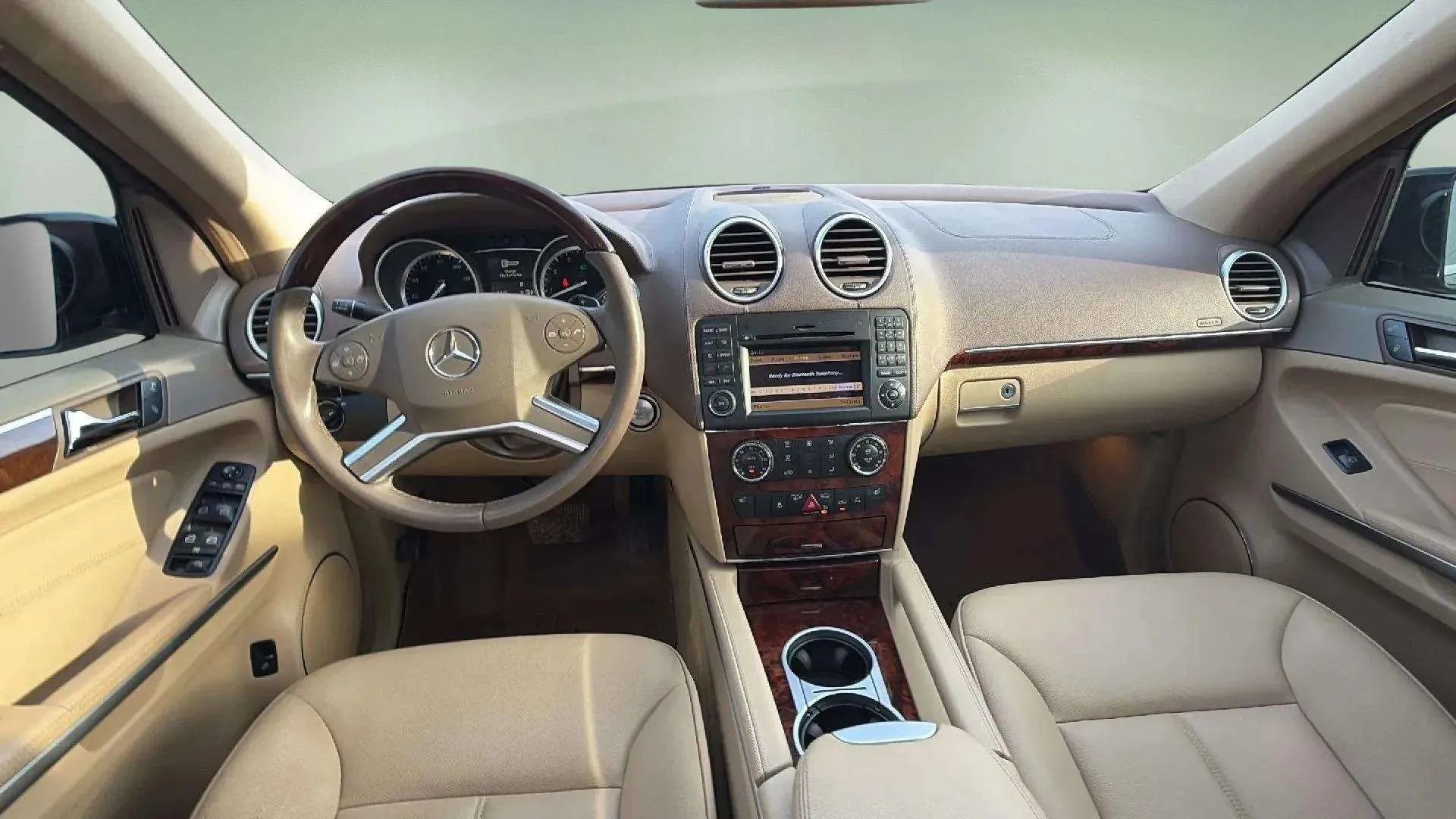 Used 2012 Mercedes-Benz GL 450 GL 450 4MATIC Sport Utility 4D image 26