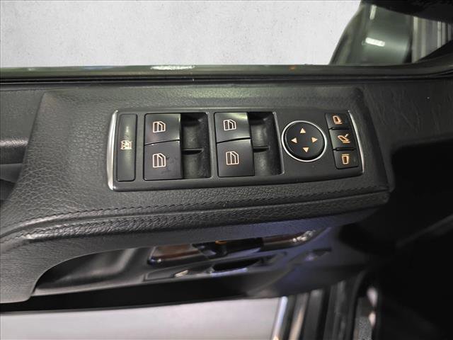 Used 2013 Mercedes-Benz G 63 AMG 4MATIC image 28