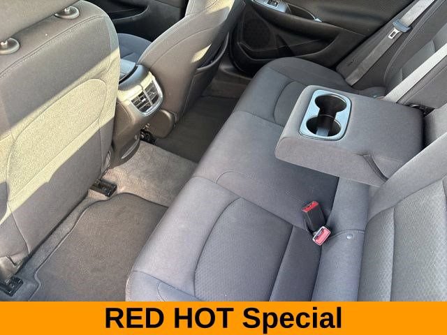 Used 2024 Chevrolet Malibu LT FWD image 31