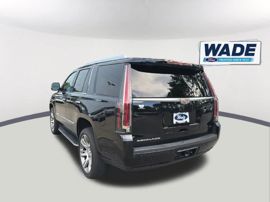 Used 2020 Cadillac Escalade Luxury AWD/4WD image 7