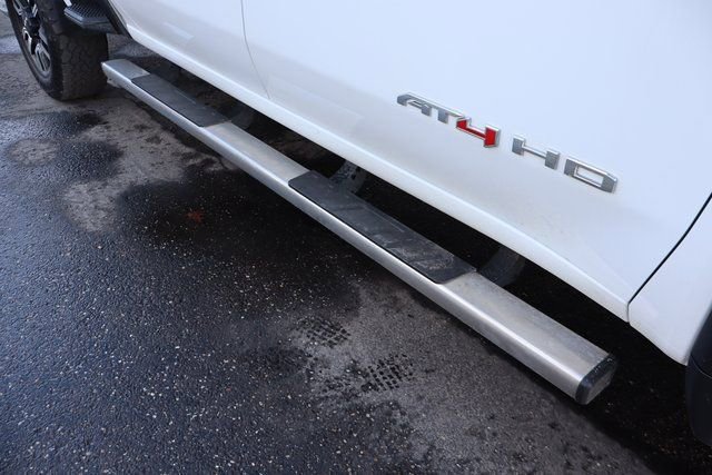 Used 2022 GMC Sierra 2500 AT4 image 21