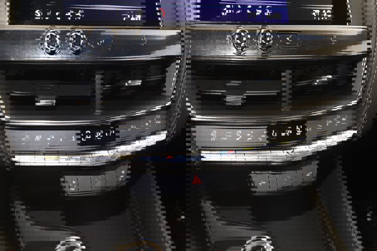 Used 2021 Cadillac CT5 Luxury w/ Cold Weather Package image 31