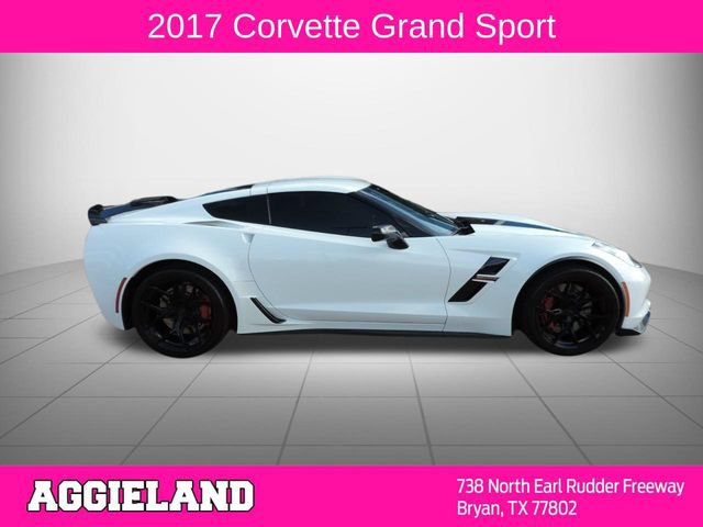 Used 2017 Chevrolet Corvette Grand Sport RWD image 2