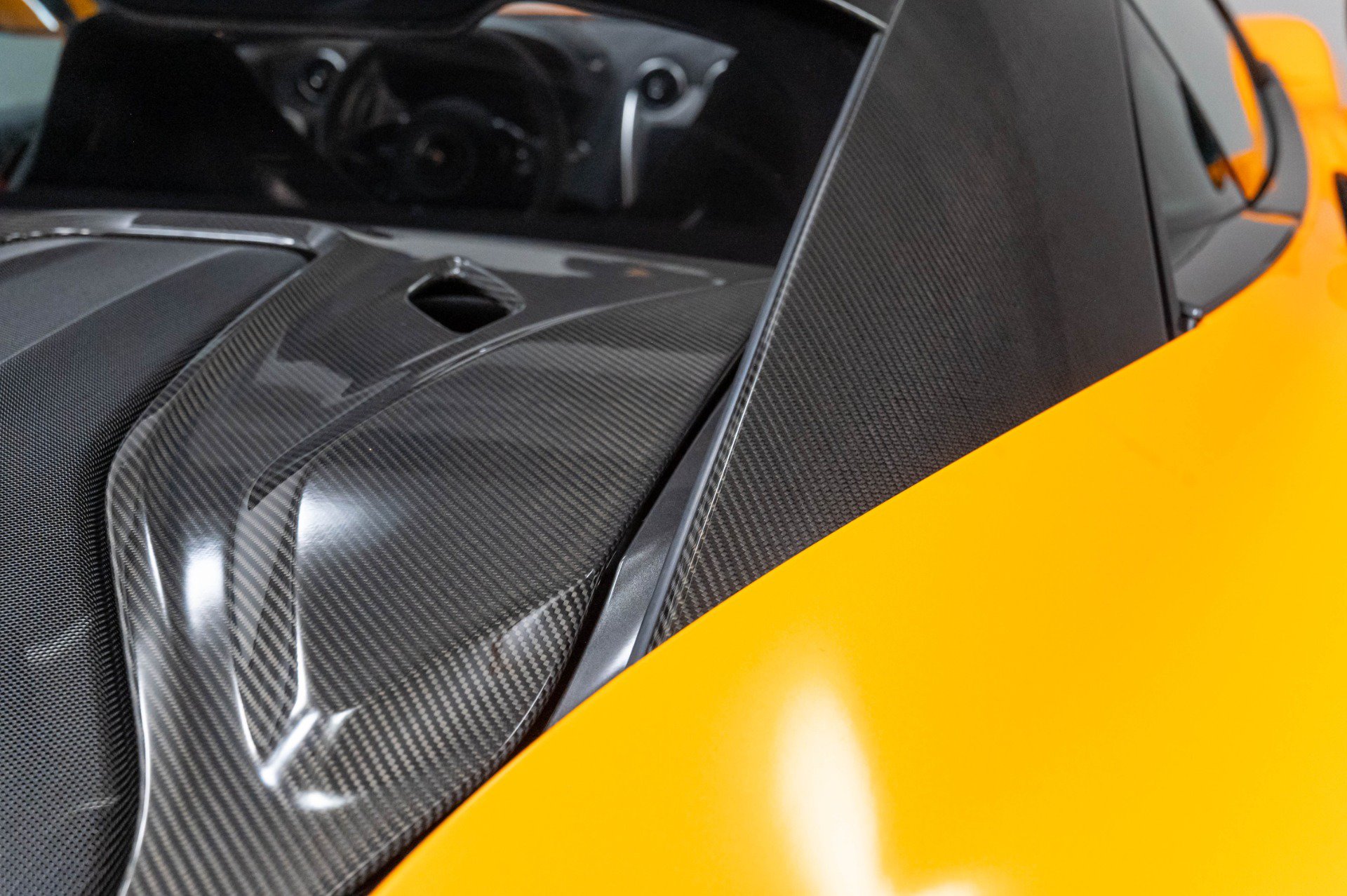 Used 2019 McLaren 600LT RWD image 50