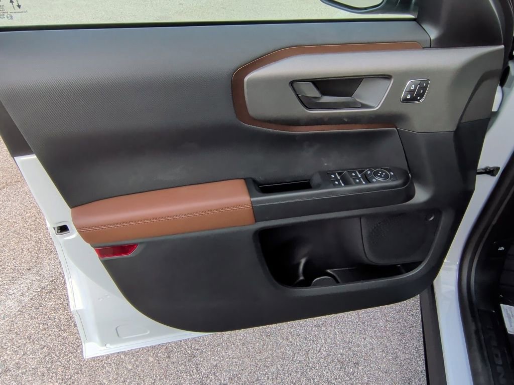 New 2026 Ford Bronco Sport Outer Banks image 10