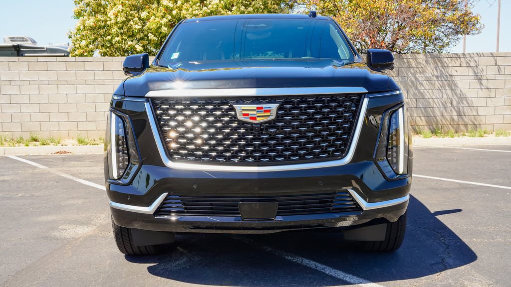 New 2026 Cadillac Escalade Luxury image 4