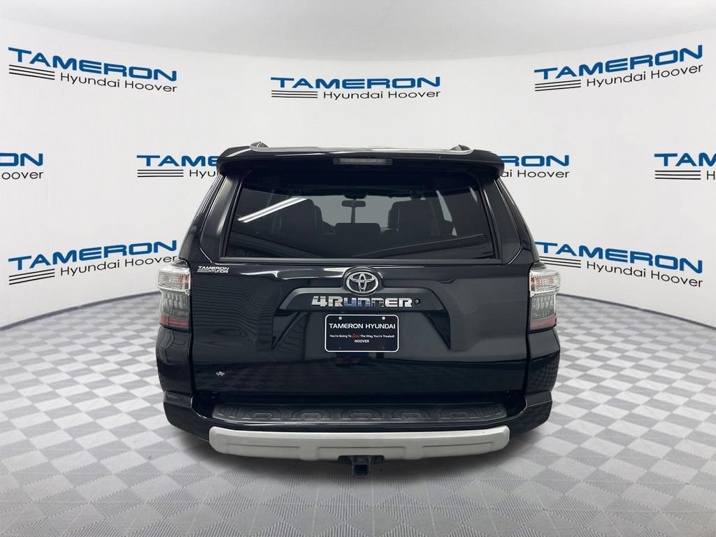 Used 2018 Toyota 4Runner TRD Off-Road Premium AWD/4WD image 4