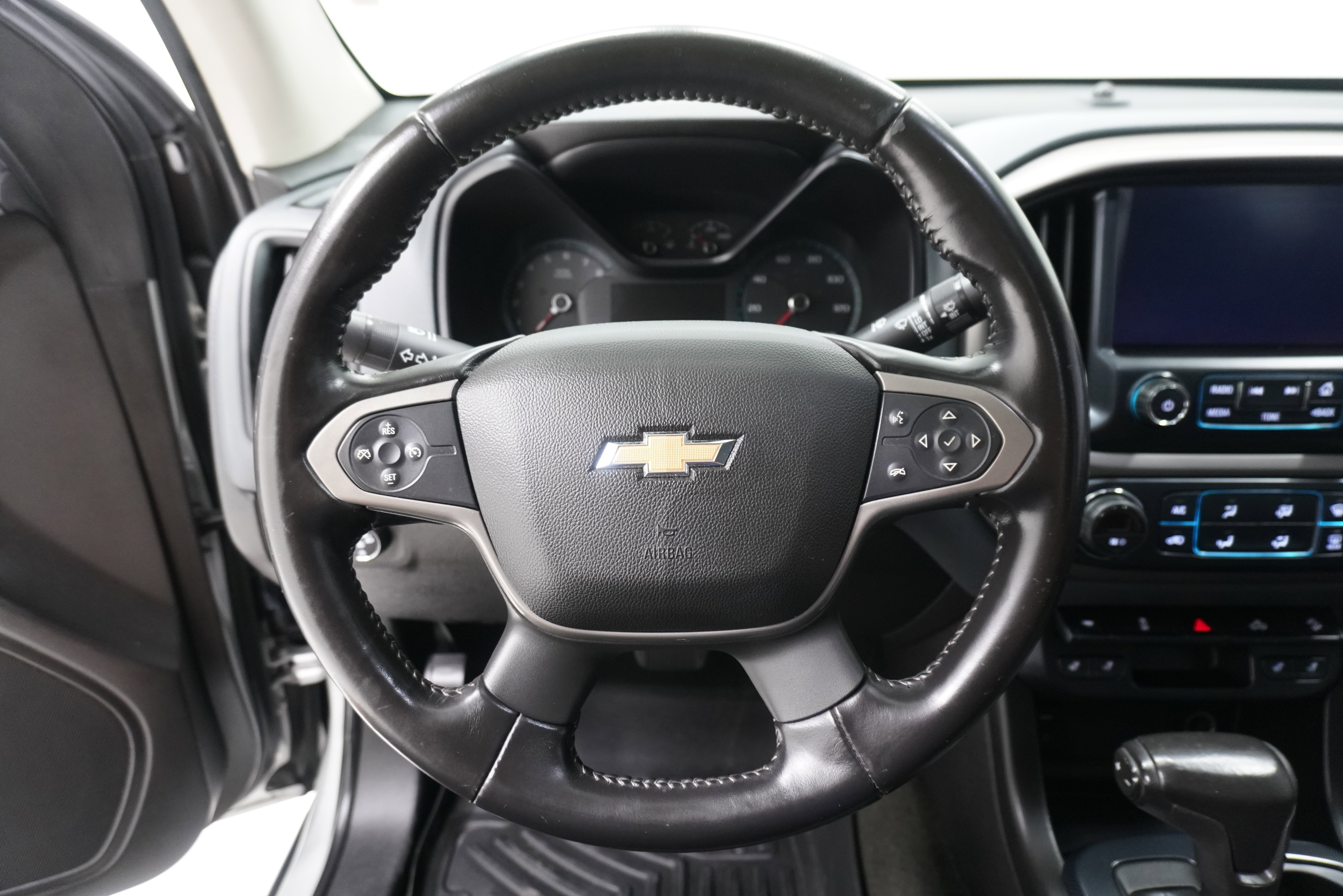 Used 2018 Chevrolet Colorado Z71 RWD image 17