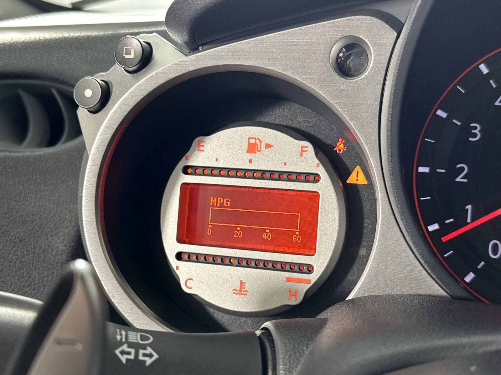 Used 2009 Nissan 370Z Touring RWD image 17