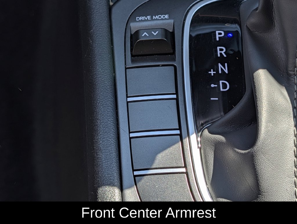 Used 2025 Hyundai Kona SEL FWD image 16