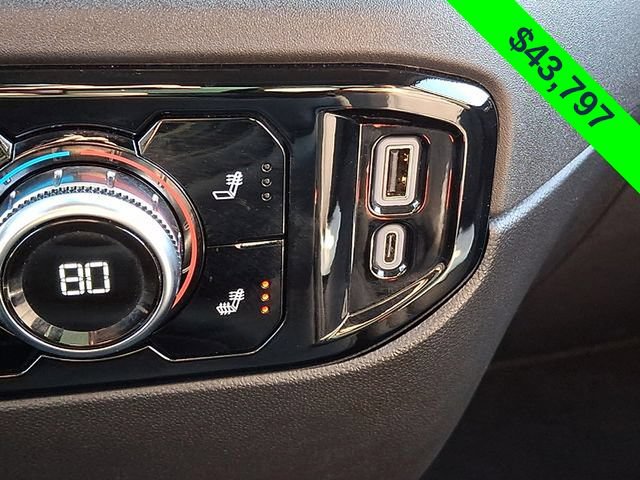 Used 2024 GMC Sierra 1500 SLT AWD/4WD image 25