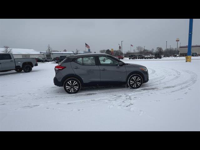 Used 2019 Nissan Kicks SV image 32