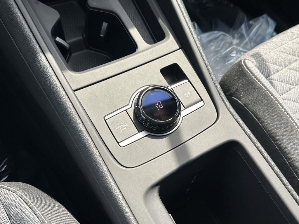 New 2026 Volkswagen Tiguan S image 23