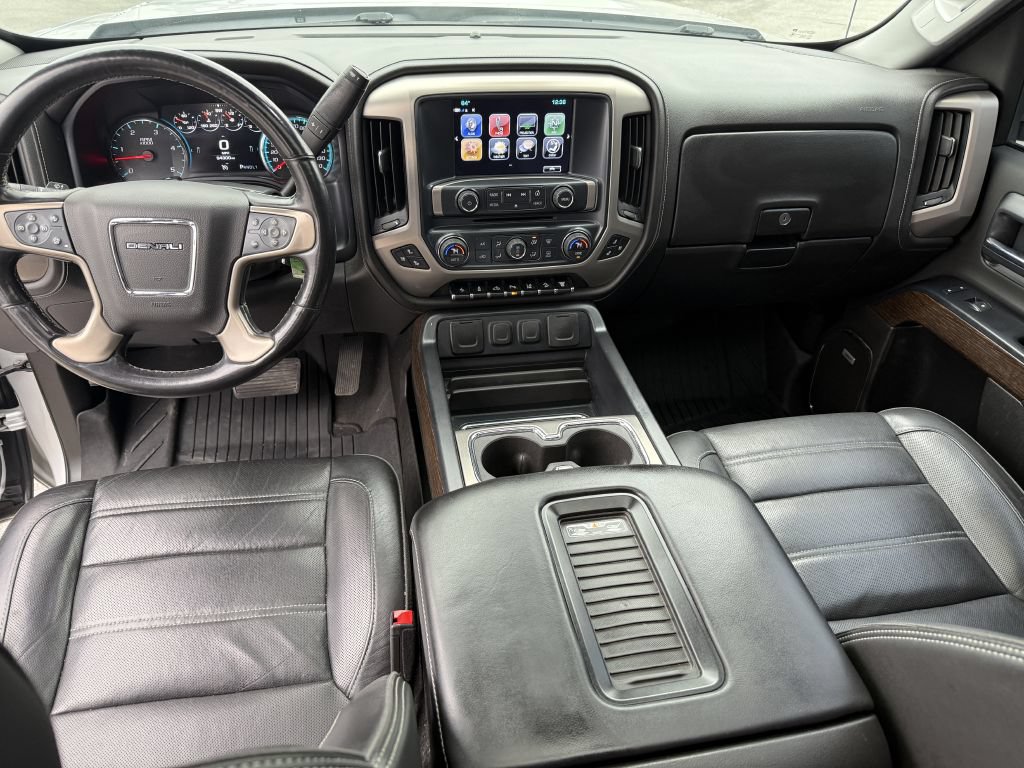 Used 2019 GMC Sierra 2500 Denali w/ Duramax Plus Package AWD/4WD image 29
