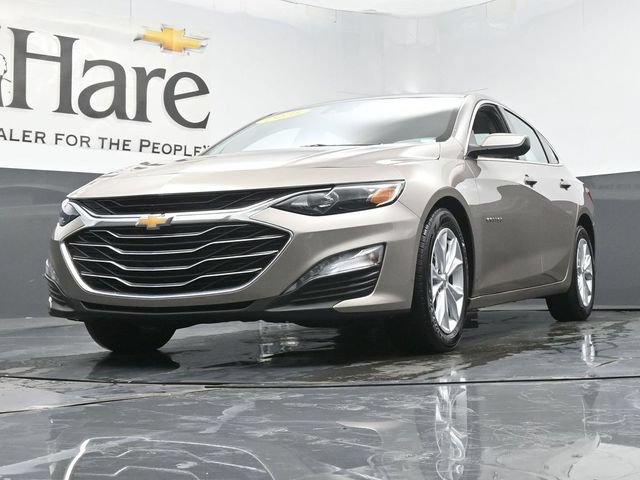 Used 2025 Chevrolet Malibu LT FWD image 4