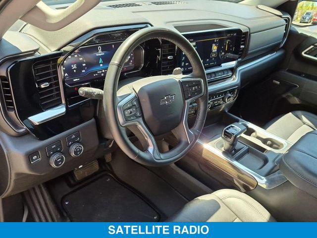 Used 2025 Chevrolet Silverado 1500 RST w/ Rally Edition AWD/4WD image 17