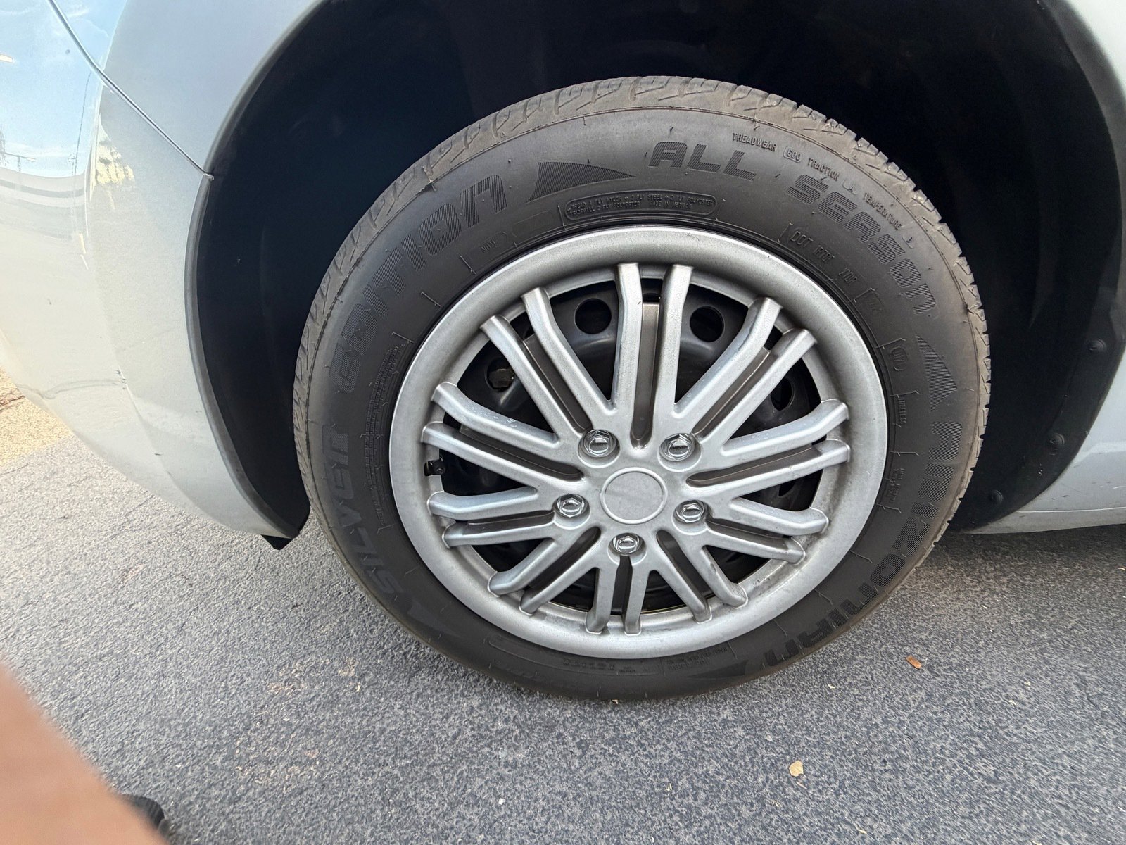 Used 2017 Nissan Leaf S w/ Charge Package image 6