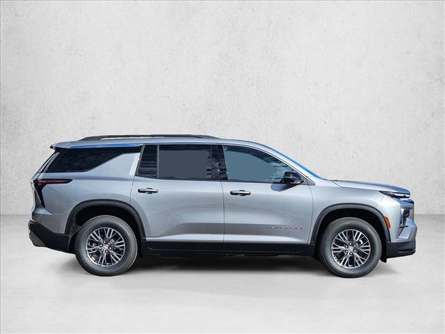 New 2026 Chevrolet Traverse LT w/ Driver Confidence Package FWD image 5