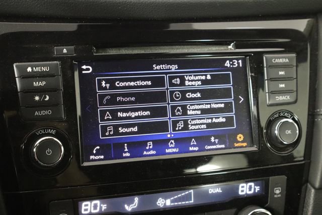 Used 2020 Nissan Rogue SL FWD image 31