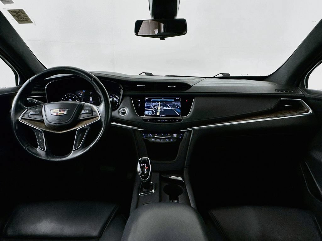 Used 2019 Cadillac XT5 Platinum AWD/4WD image 28