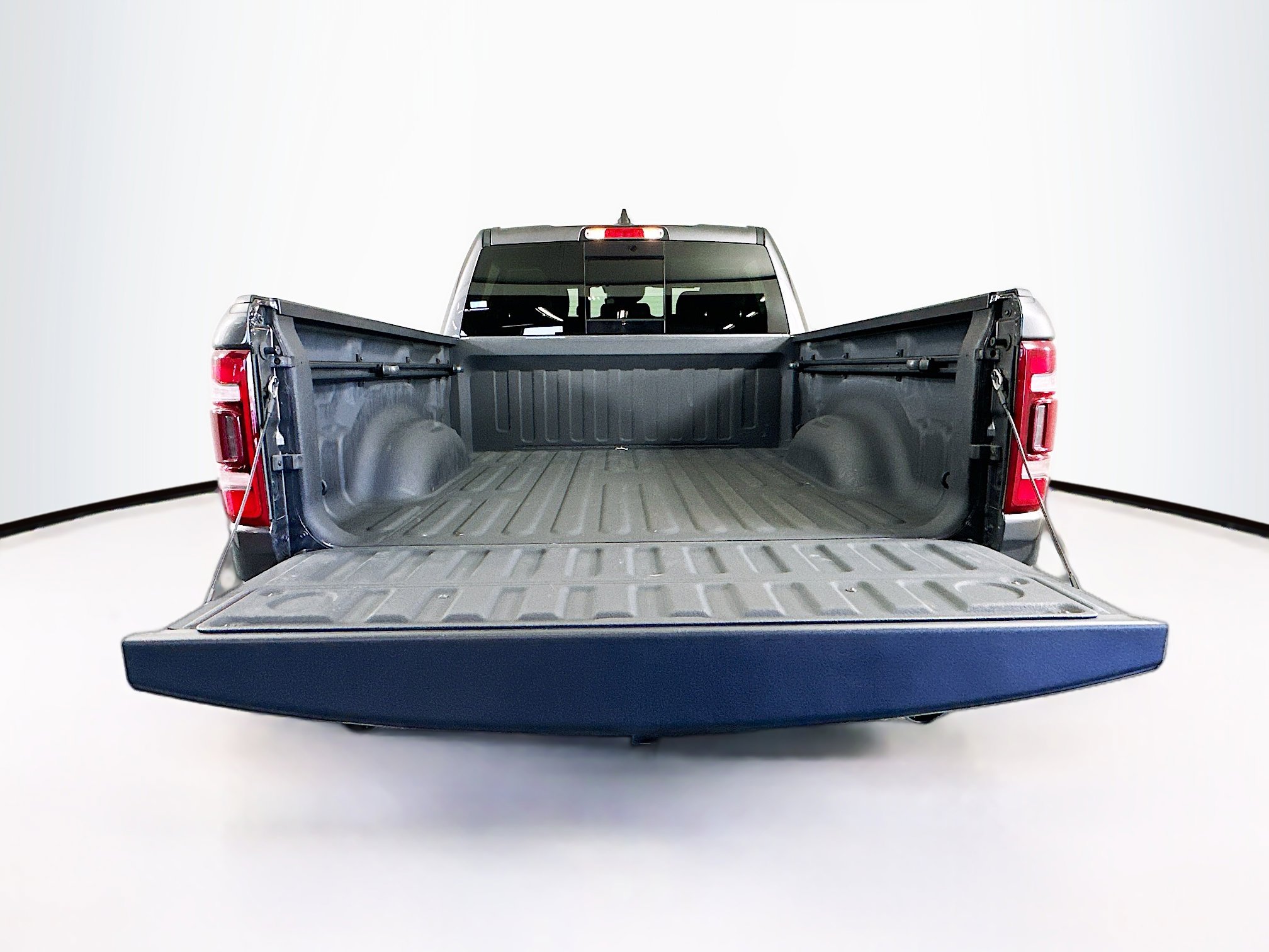 Used 2022 RAM 1500 Laramie image 30