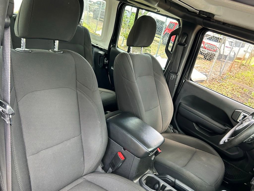 Certified 2023 Jeep Wrangler Sport image 32