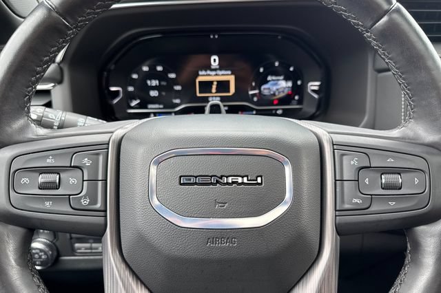 Used 2024 GMC Yukon Denali Ultimate AWD/4WD image 37