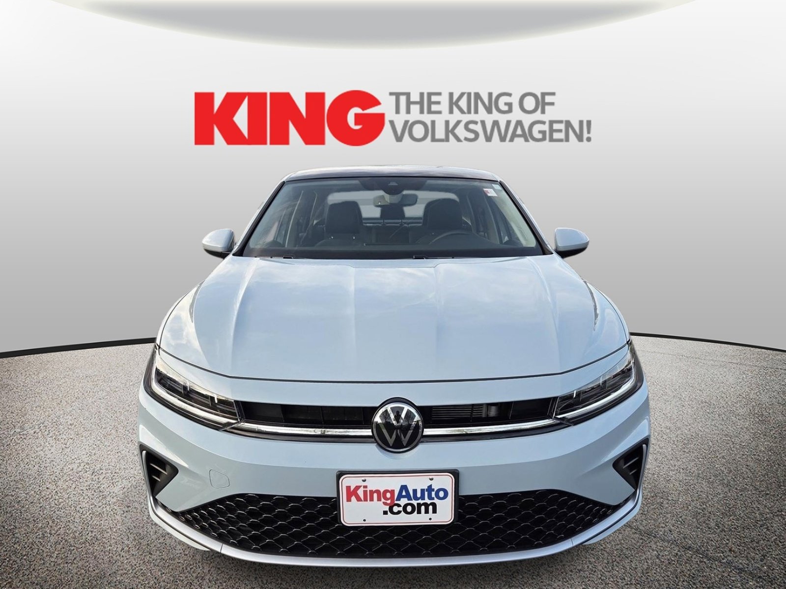 Used 2025 Volkswagen Jetta SE w/ Sunroof Package image 9